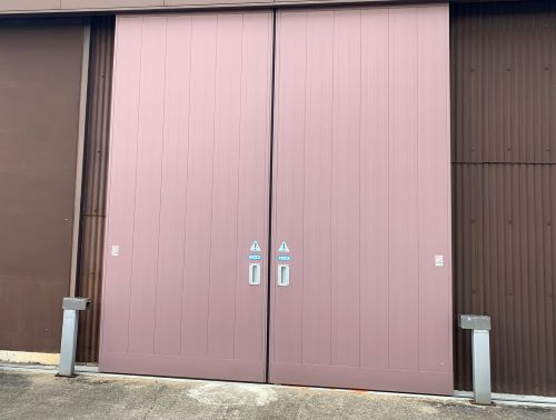 断熱塗料ガイナ 施工例 鉄扉